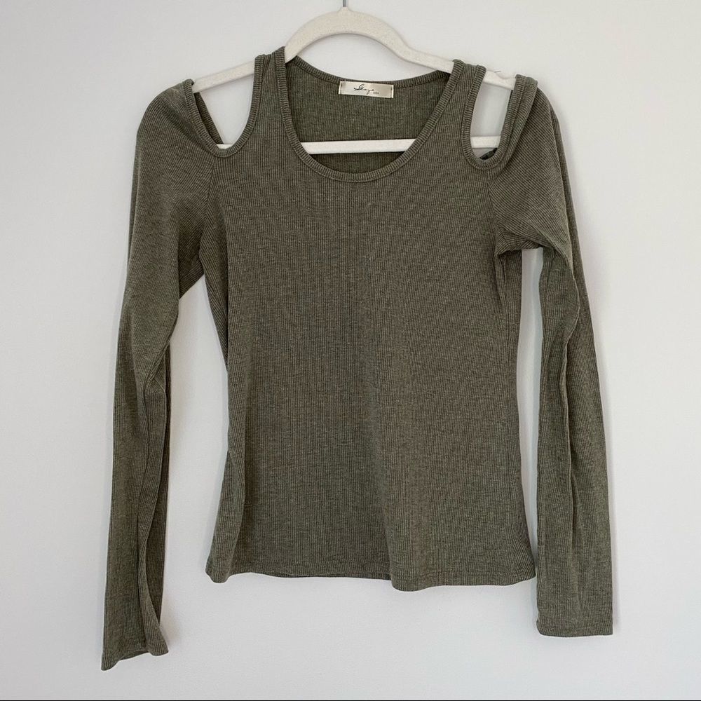 Sage USA Peek a Boo Shoulder Green Robbed Long Sleeve Size Small